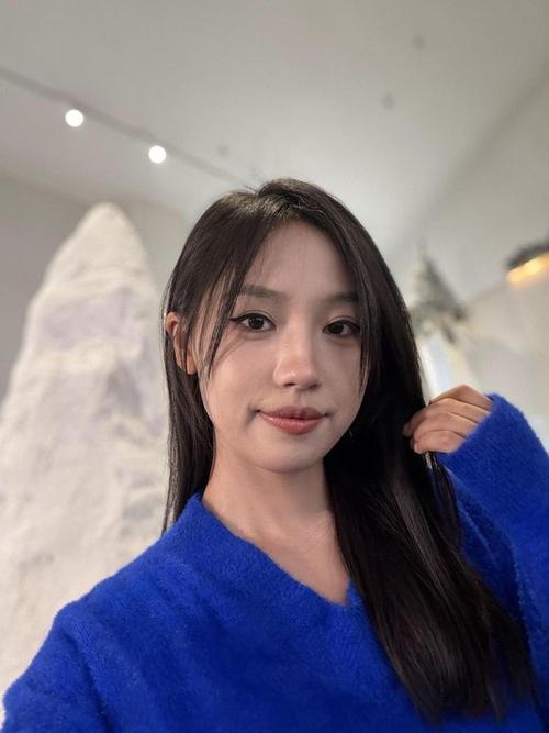 裸黄动漫的相关介绍