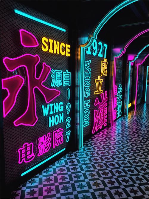 午夜影院1000久久看看的相关介绍