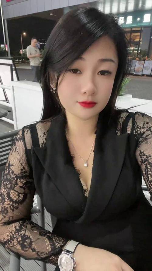 色吊丝av的相关介绍