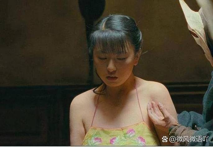 欧美久久精品美女的相关介绍