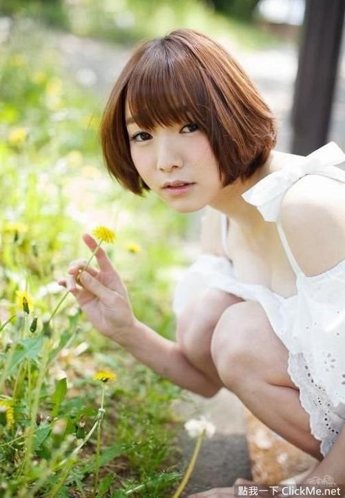 av熟女黑丝的相关介绍
