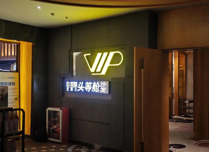 胖少妇av的相关介绍