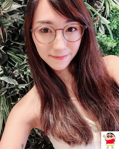 人妻啪啪啪啪啪的相关介绍