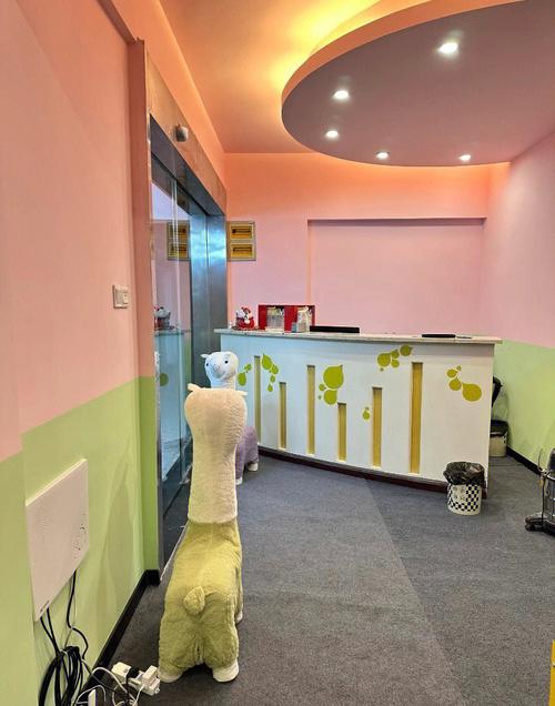 强占人妻(高h)的相关介绍