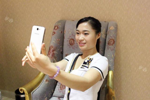 美女老师被学生爆操的相关介绍