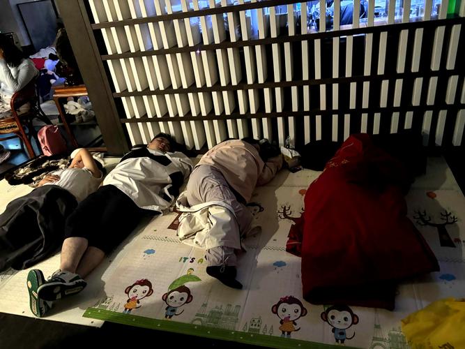 a v在线观看一区二区的相关介绍