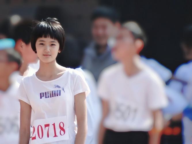 人妻少妇激情在线的相关介绍