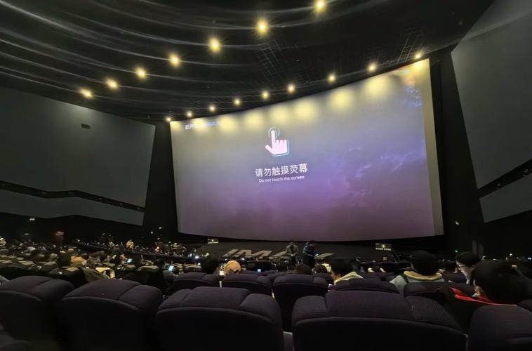 女老师被我操的相关介绍