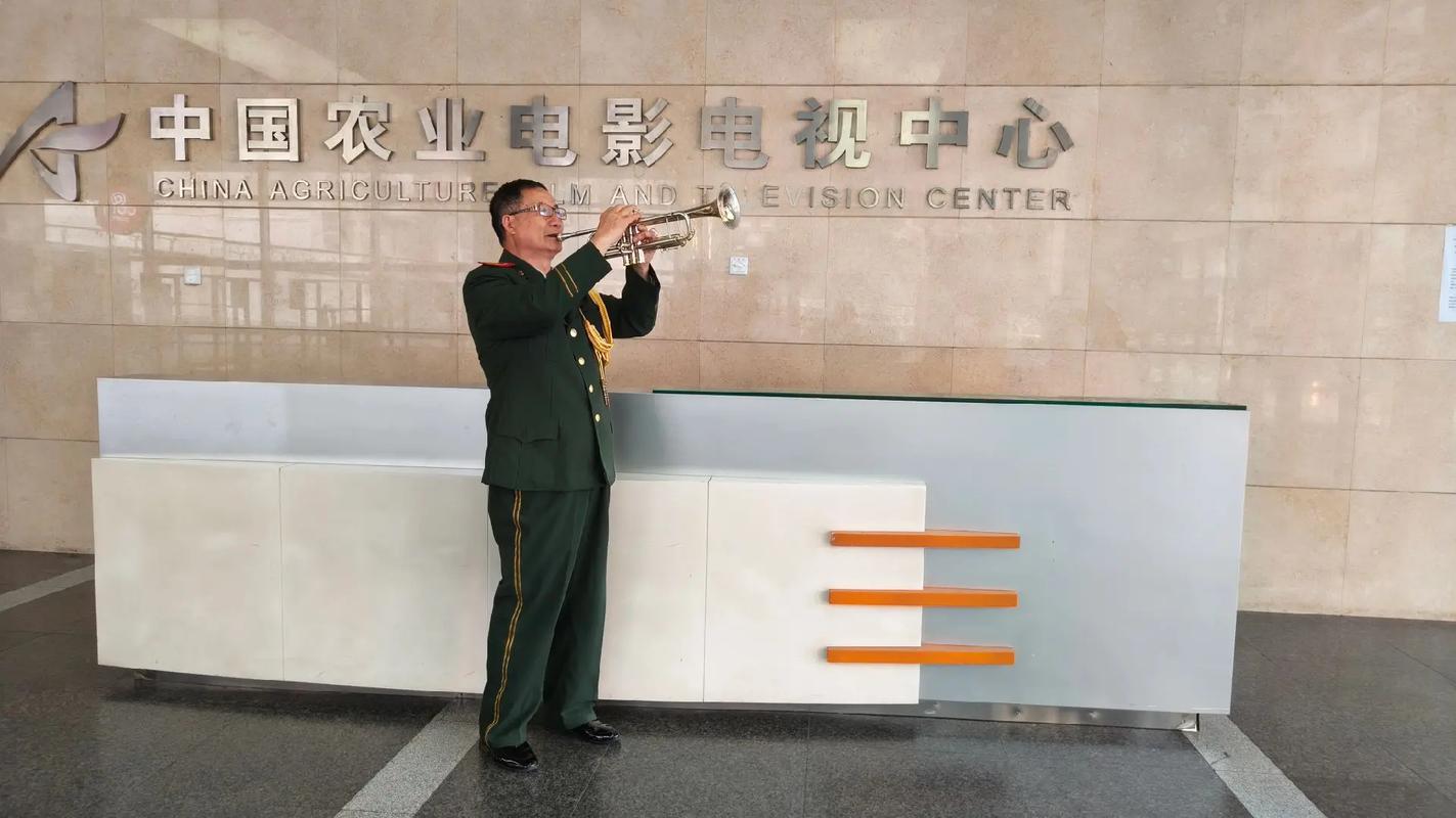 大尺度的爱的相关介绍
