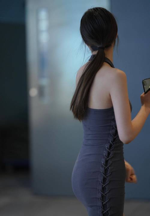 欧美老熟妇8x8xx的相关介绍