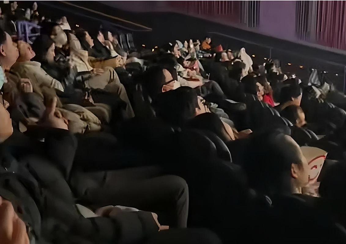 亚洲国产精品无色的相关介绍