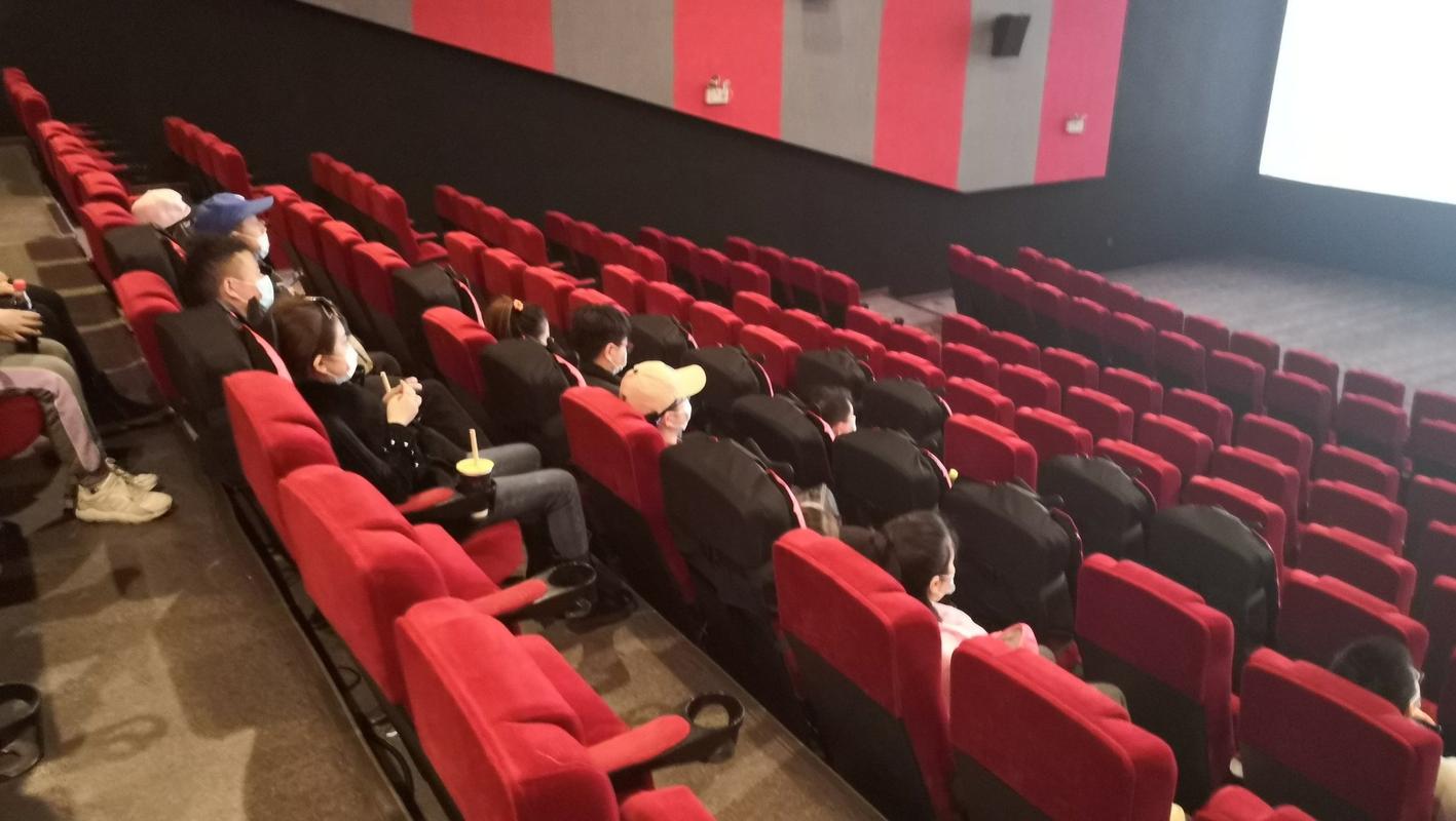 亚洲黑丝av在线的相关介绍