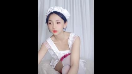 情侣大尺度私房写真照的相关介绍